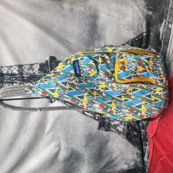 Kavu Handbags - Kavu patterned sling bag